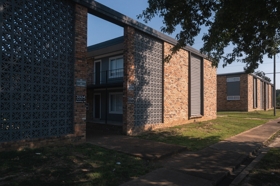 Bridgeport Manor Rentals TGBG